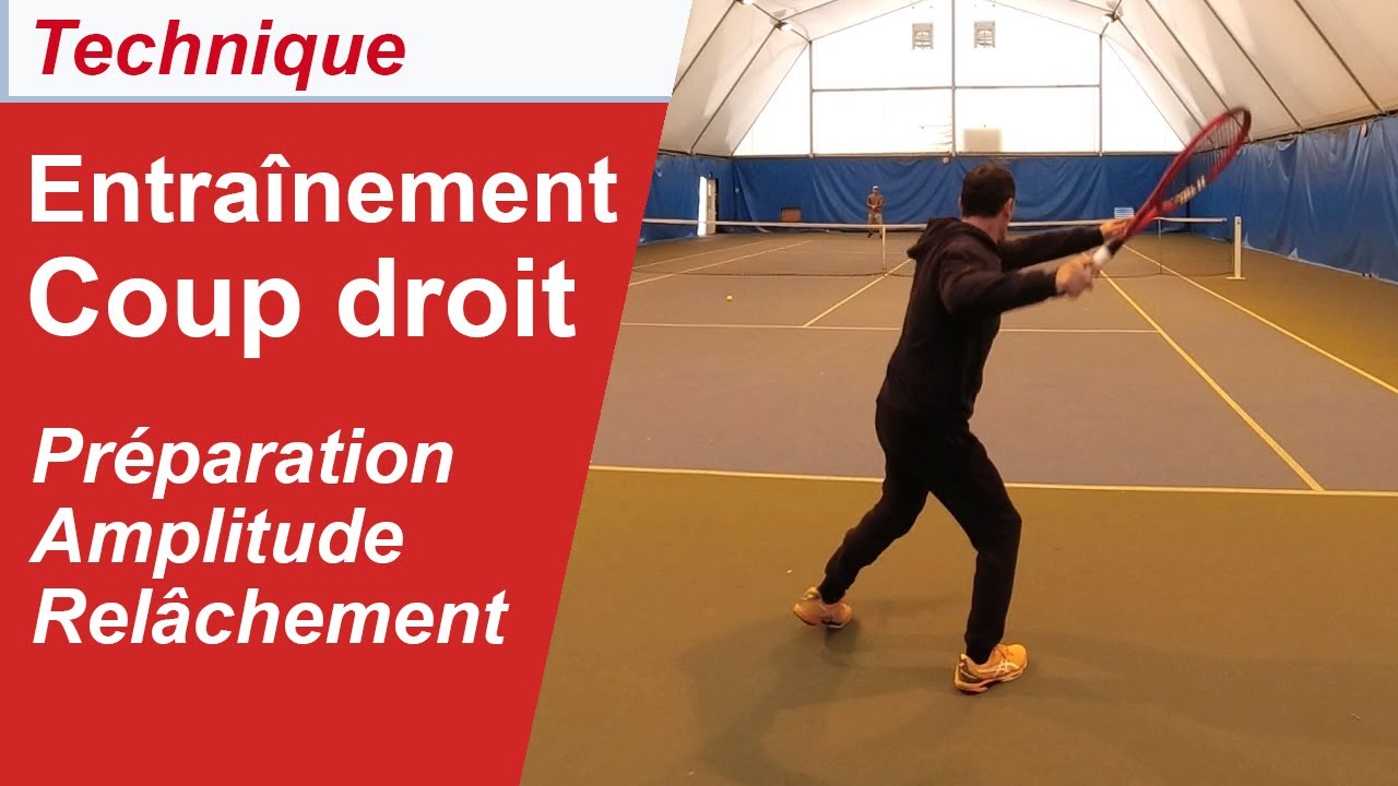 On continue l'entraînement pour la technique du coup droit au