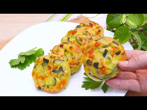 1 carrot, 1 zucchini, 1 egg. Why have I never had a delicious zucchini casserole before? ASMR