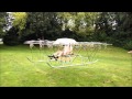 Мужик изобрел летательный аппарат из садовой табуретки, зонта и 54-дронов