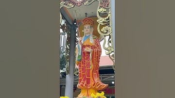 Trong kinh địa tạng Đức Phật có dạy:Dẫu là cha với con cũng không bằng lòng thay thế nghiệp cho nhau