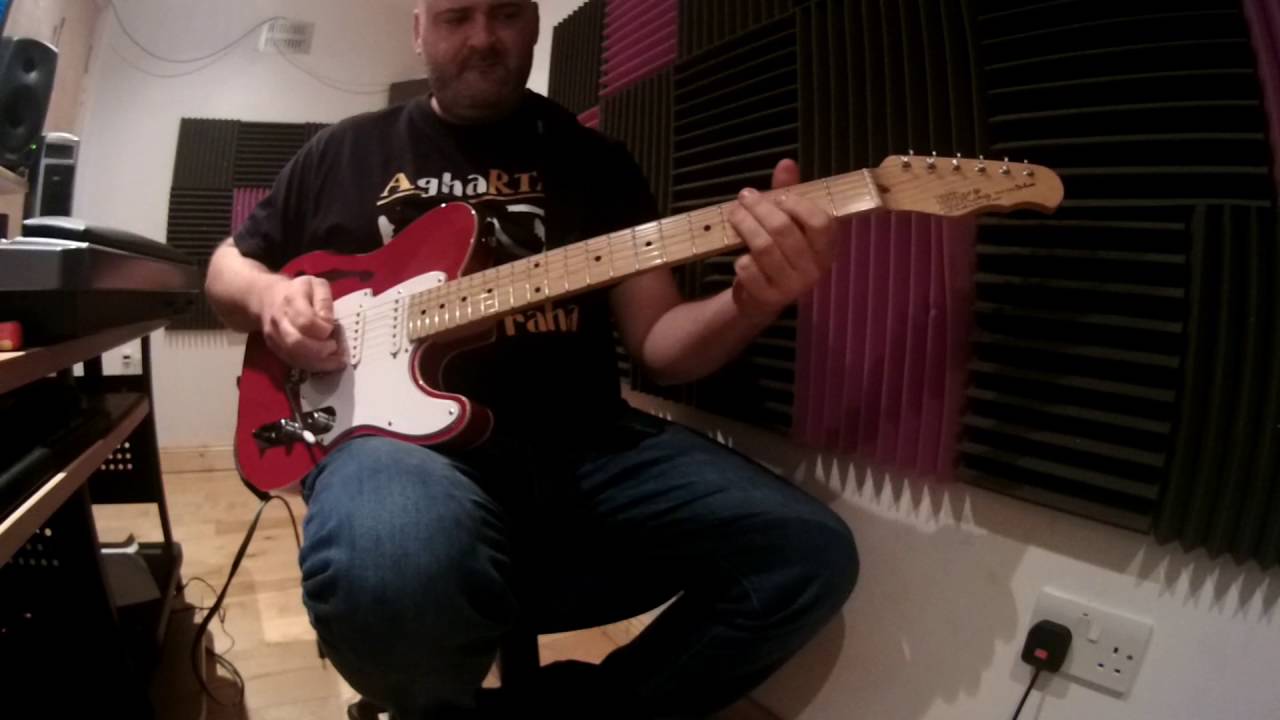 August 2016 Jam Tracks Central 'JOTM' Guthrie Govan 'Prowlin' Blues
