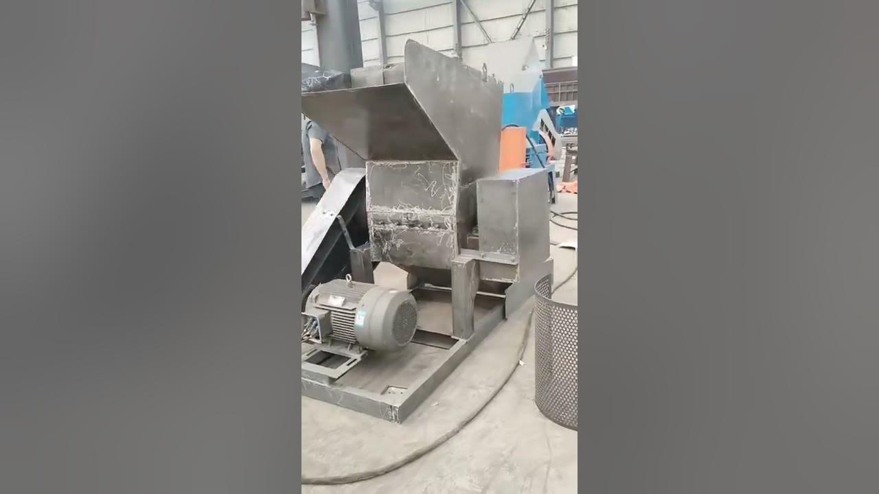 Powerful crushing effect PET bottles crusher 1001000kg/h plastic crusher machine with factory