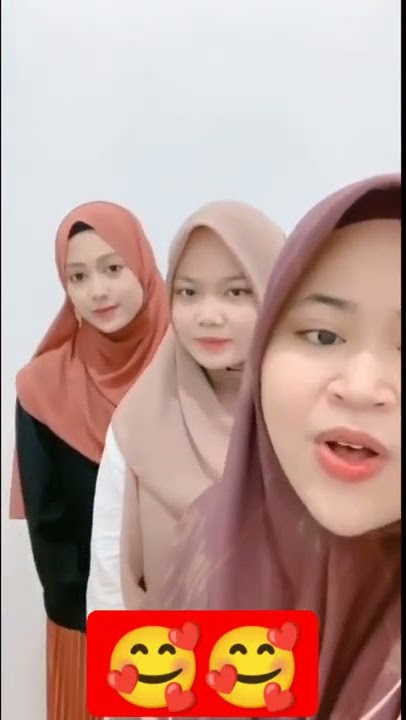 Story wa Santriwati Bersuara Merdu !!