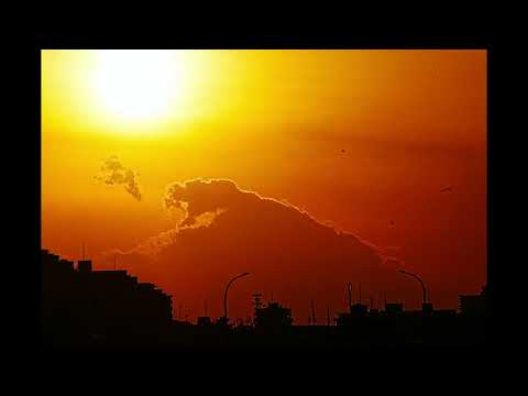 雲踊るダイヤモンド富士