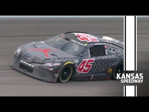 Final Laps: Kurt Busch pressures Kyle Larson, wins Kansas