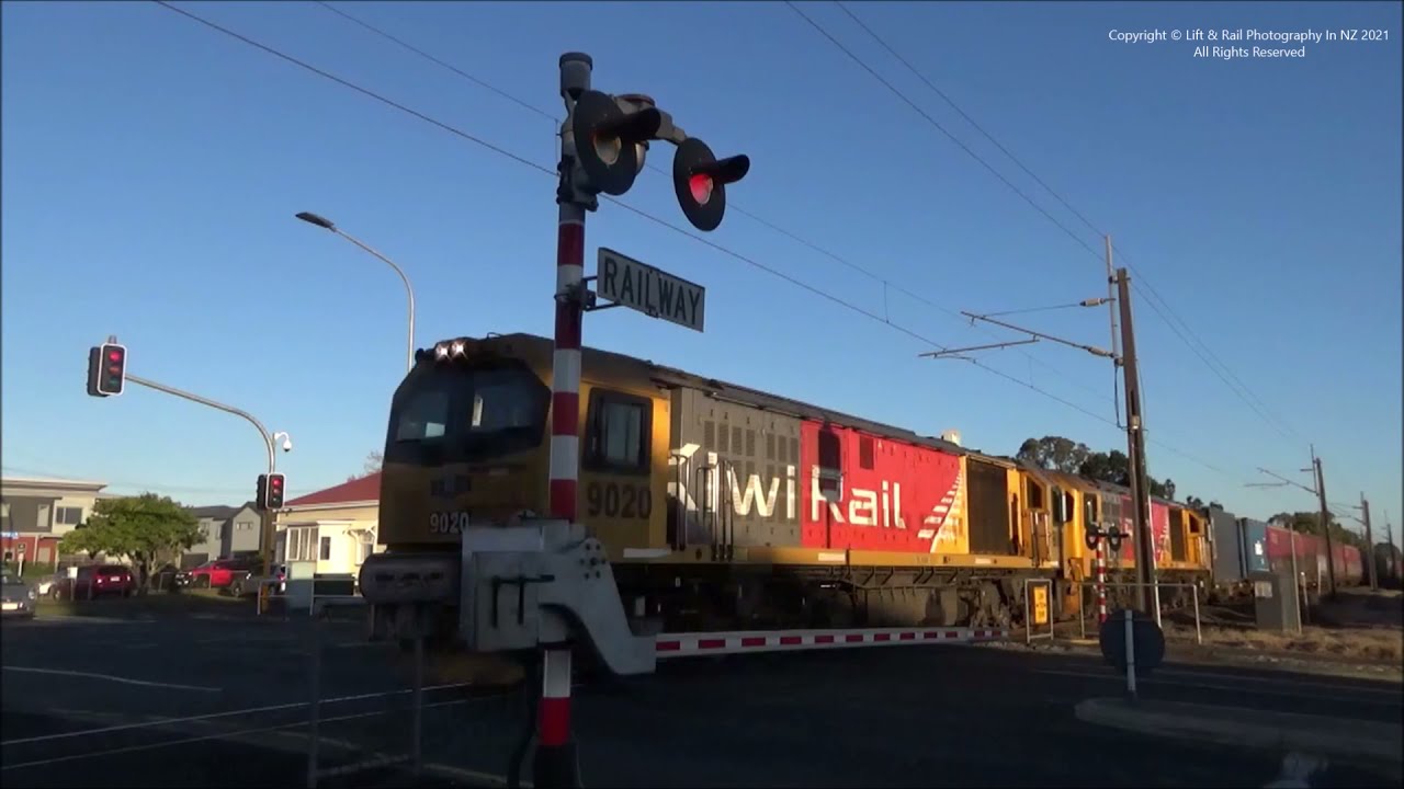 Killarney Road Level Crossing, Frankton, Hamilton YouTube