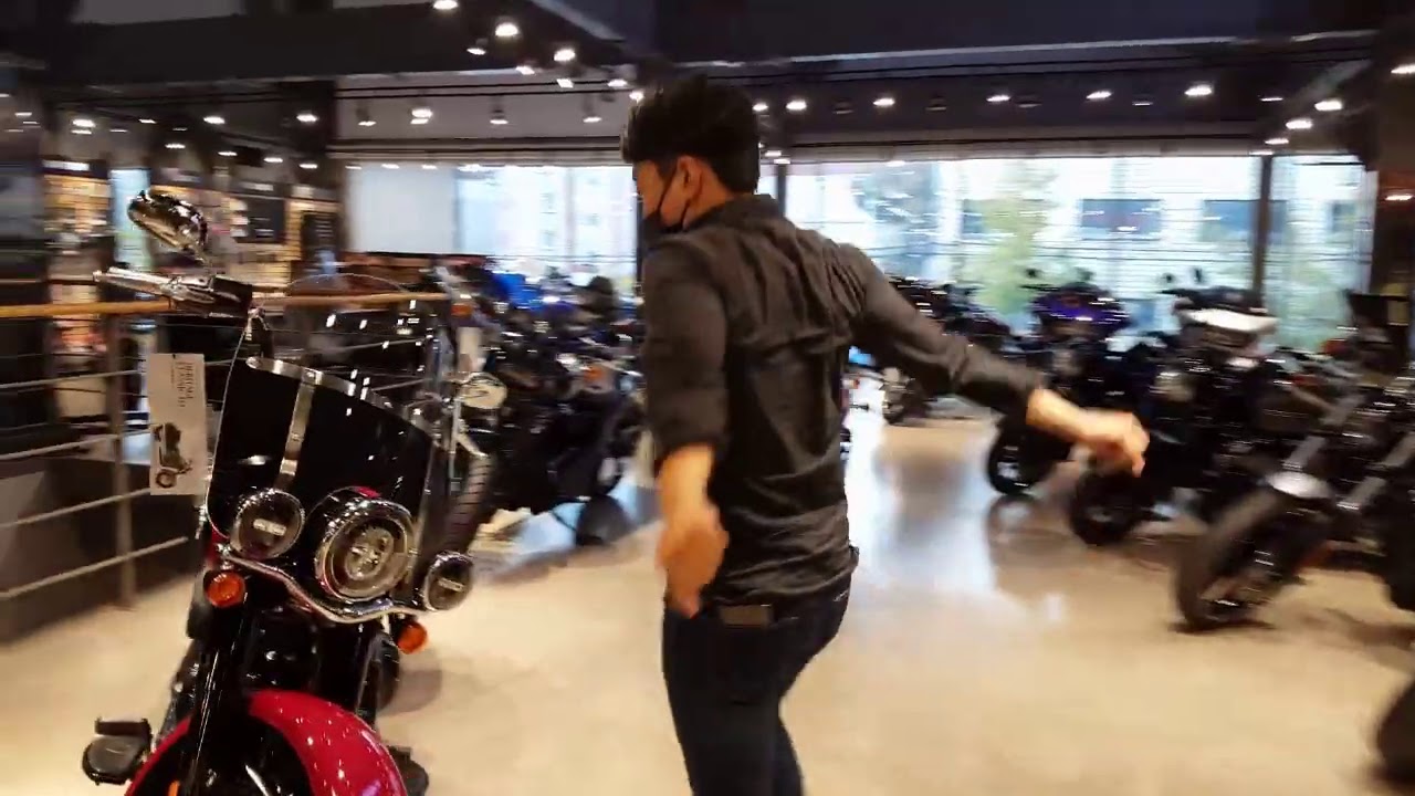 할리파파의 할린이 육성프로젝트!! 바이크 윈드실드(바람막이) 탈착법/ 달고 떼기, 장착 및 탈거/ 로드킹, 헤리티지 클래식, 스포트 글라이드