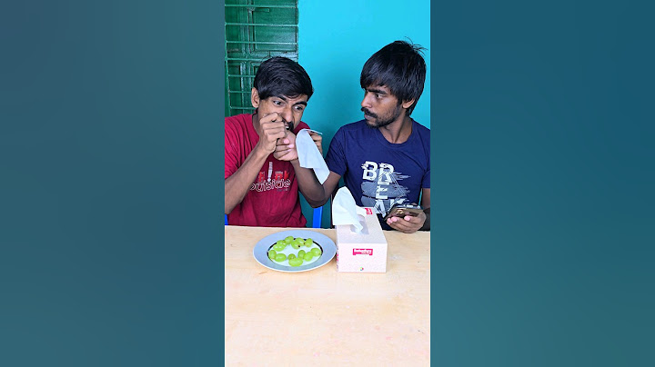 The younger brother try to cheating the elder brother graps 😂 #shorts #funny