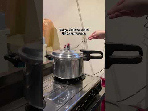 Video: Cara membersihkan peralatan masak aluminium di rumah: metode, alat, instruksi