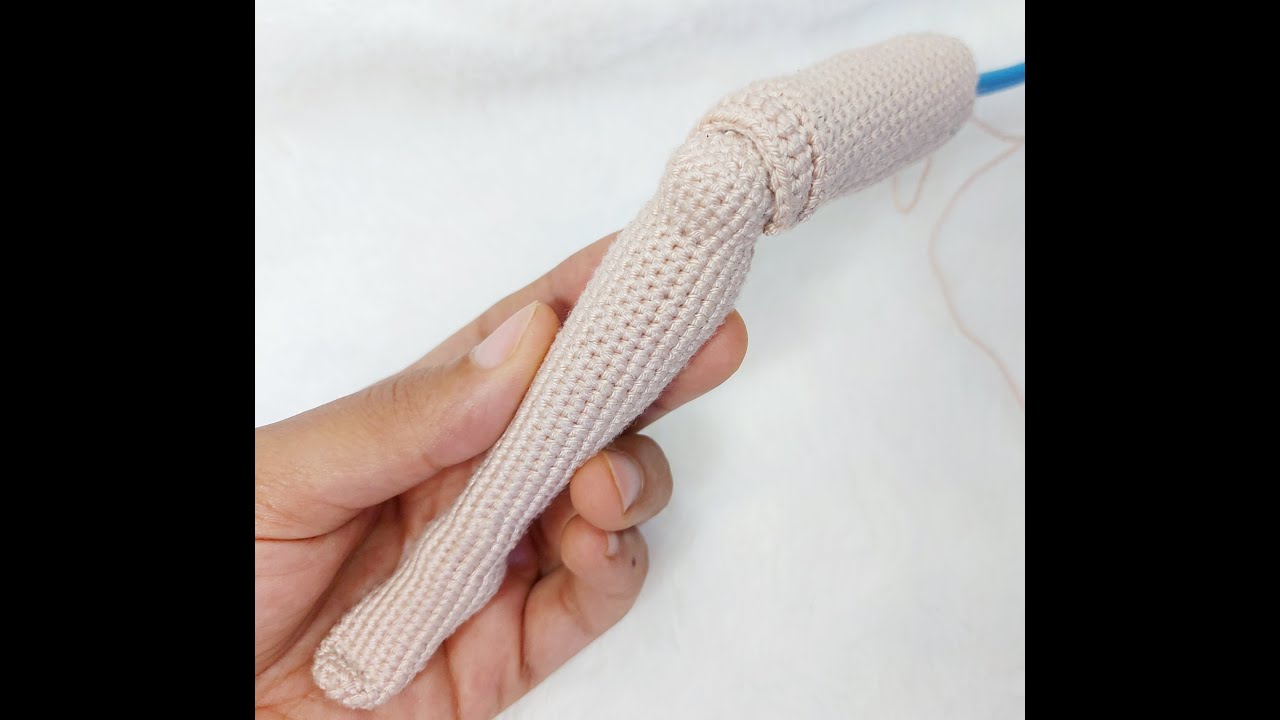 مجسم نسائي لدمية اميجرومي بمفاصل متحركة ج1🌺  A female model of an amegrumi doll with movable joints