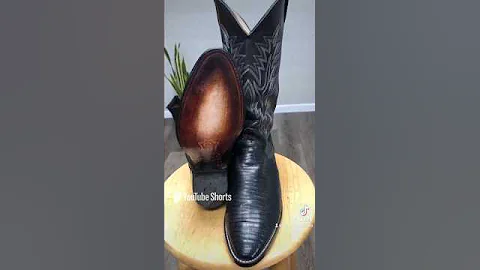 Cowboy Lizard Boots Resole #waylonjennings #bootbarn #cowboyboots #cowgirlboots