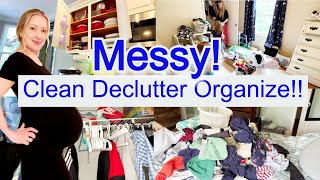 CLEAN DECLUTTER ORGANIZE /  cleaning videos  messy closet declutter