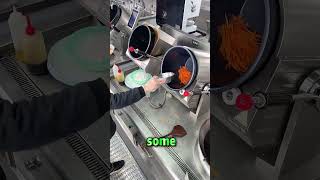 Free hands stir fry machine