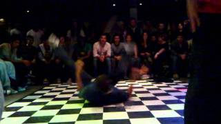 Petio (No Name Crew) vs Spin (La Familia) - Throwdown 1/4 final