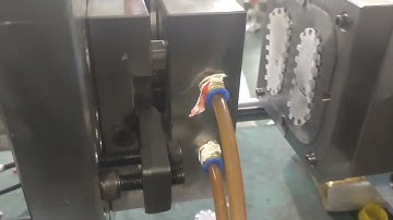 Desktop injection molding machine and molds machining service from RobotDigg