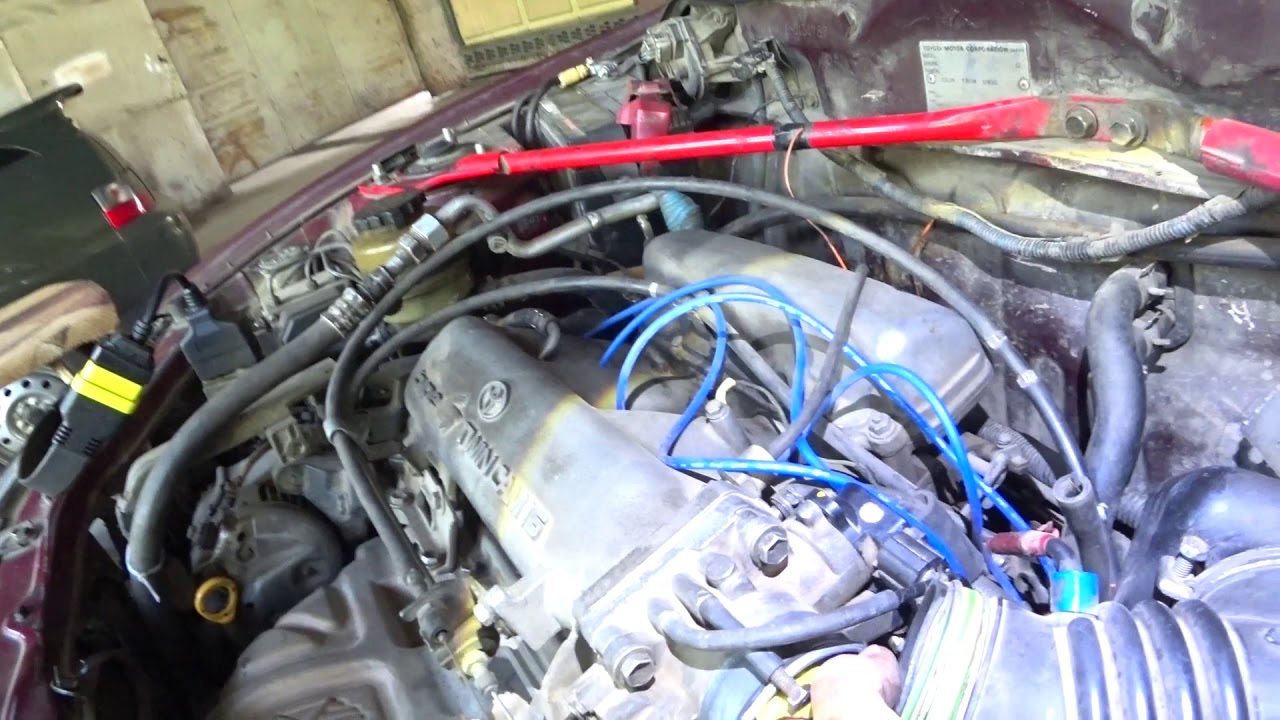 Toyota RAV 4 большие обороты холостого хода.