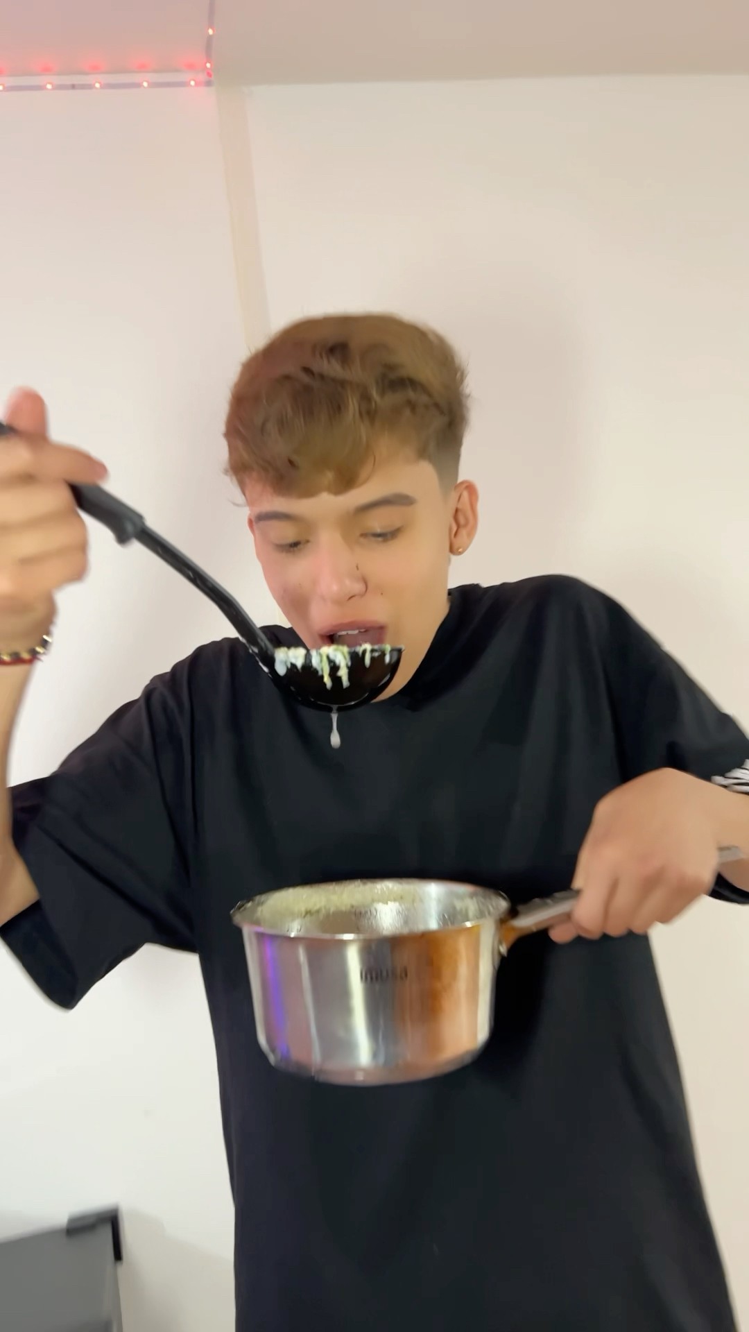 Te gusta la sopa ? Comenta #humor #cosasdefamilia #shortviral #fypviralシ