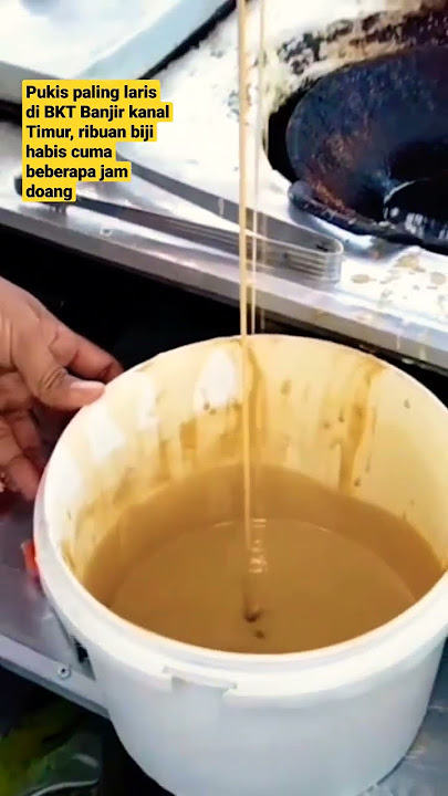 KUE PUKIS CUMA 500 PERAK PALING LARIS #shorts #kuepukis #kulinerviral #jajananpinggirjalan