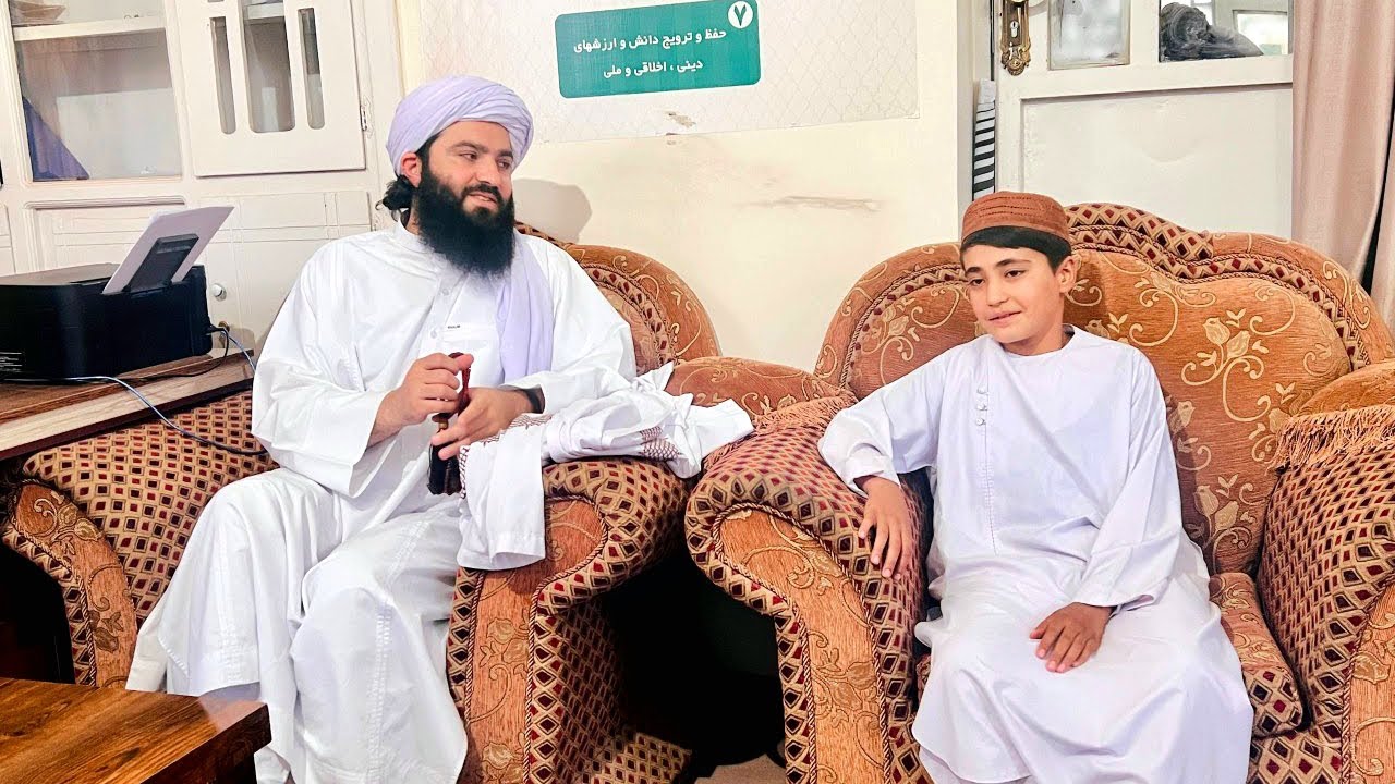 تقلید از شیخ عزیزم حتما بننده باشیم 