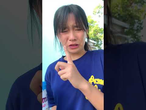 con lỡ tay thôi mà  #funny #shots