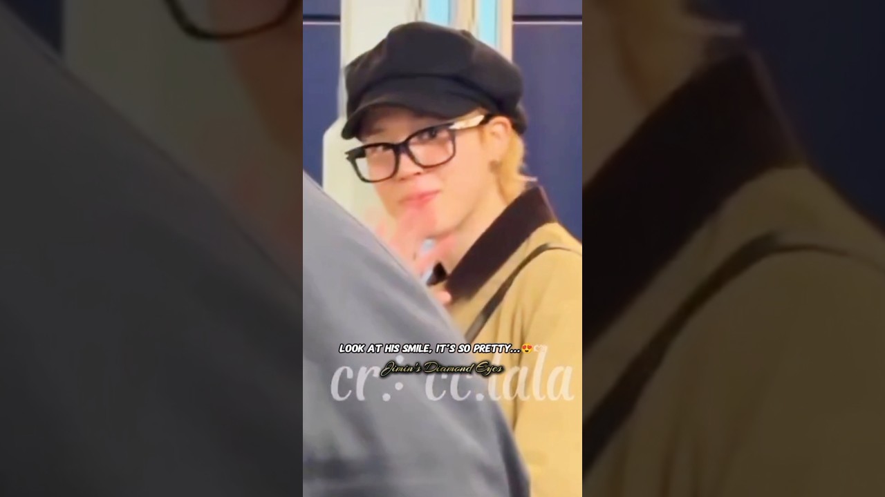 Jimin’s iconic airport look ❤️‍🔥🔥 