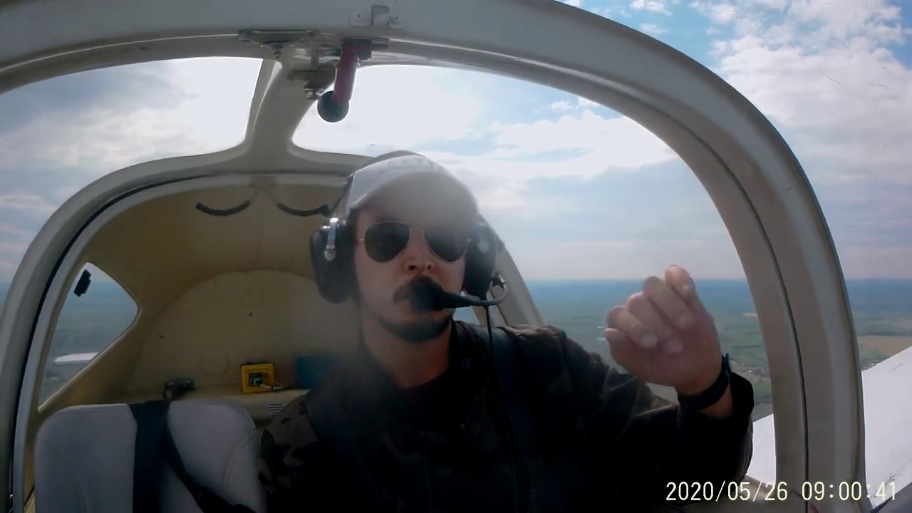 Landing Tecnam Sira at LHGD