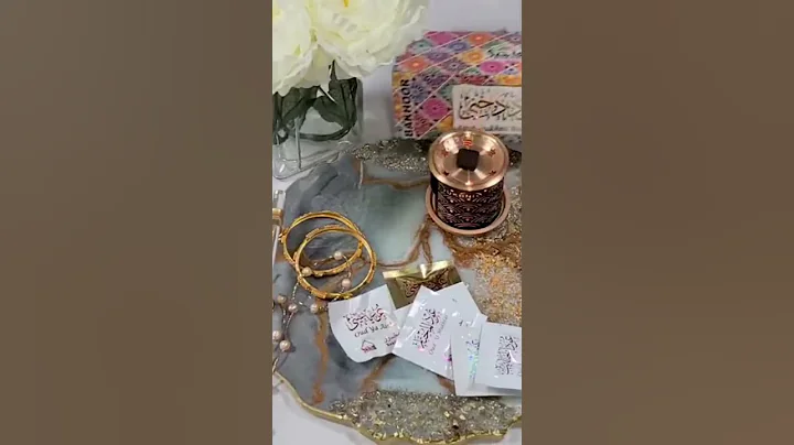 Dukhni Oud Bakhoor (عود بخور) Incense Variety Box (20 Pieces) & Rainbow Exotic Bakhoor Burner!