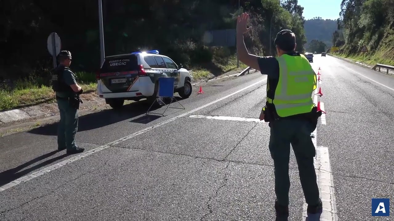 Así es un día de trabajo dentro del grupo de élite USECIC de la Guardia Civil en Vigo