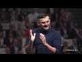 Gary Vaynerchuk - WORK & SAVE Every Dollar For 10 Years