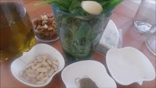 Pesto Sosu Nasıl Yapılır - Fesleğenli - Rokfor Peynirli