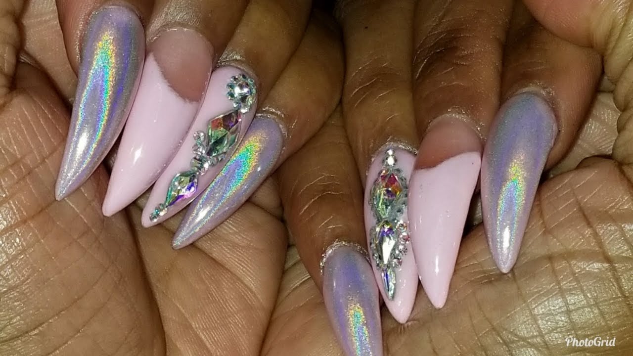 The Nail Files: Celebrity Nail Trends - Indo Asian Human Hair Int.Inc.