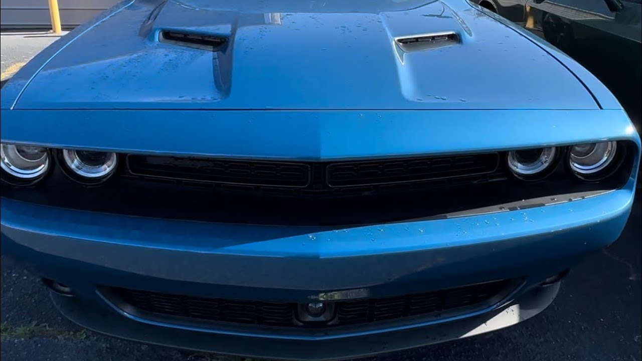 2023 Dodge Challenger SXT Plus Frostbite - YouTube
