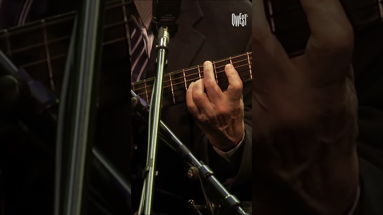 João Gilberto | Live in Tokyo | 2006 - YouTube