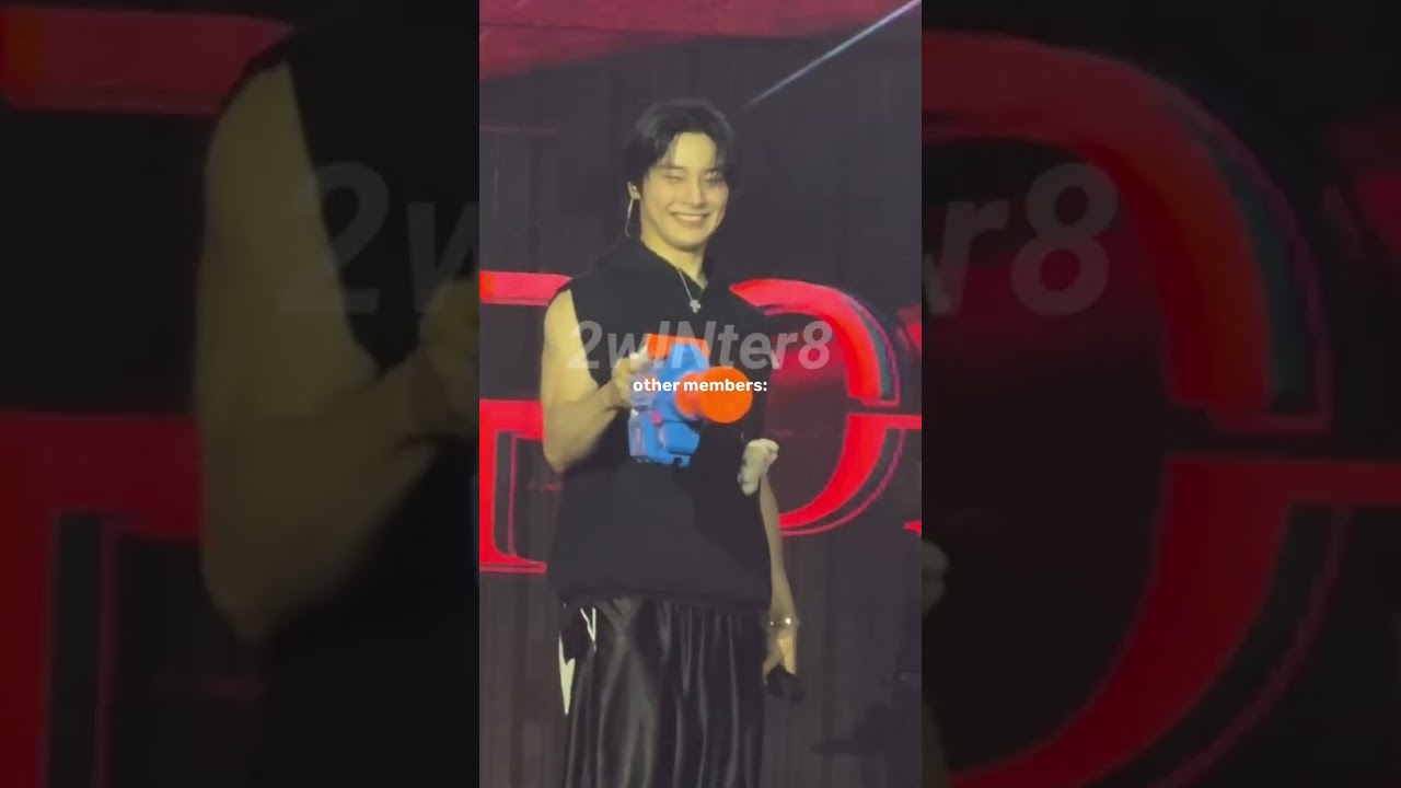 SKZ's water fights just leveled up😁💦🔫 