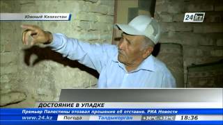 Мавзолей Ходжи Ахмета Яссауи в Туркестане разваливается после реставрации