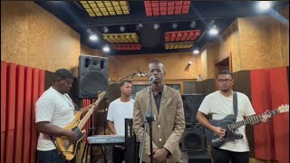 ELE PELEJA- NICOLLAS PINHEIRO & BANDA🔥CORINHO DE FOGO! #pentecostal