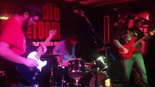 Dables - Fever Dream Live At Radio Room 2015