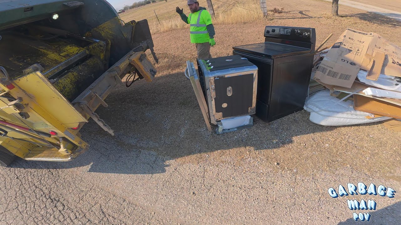 Bulky Garbage Collection with Rear Loader Trash Truck | 4K UHD