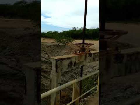 Imagem da comporta da Barragem da Farinha