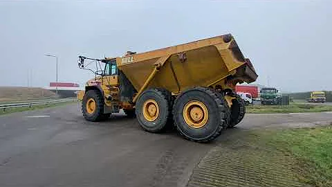 Demo 2014 Bell B50D @ BIG Machinery BV