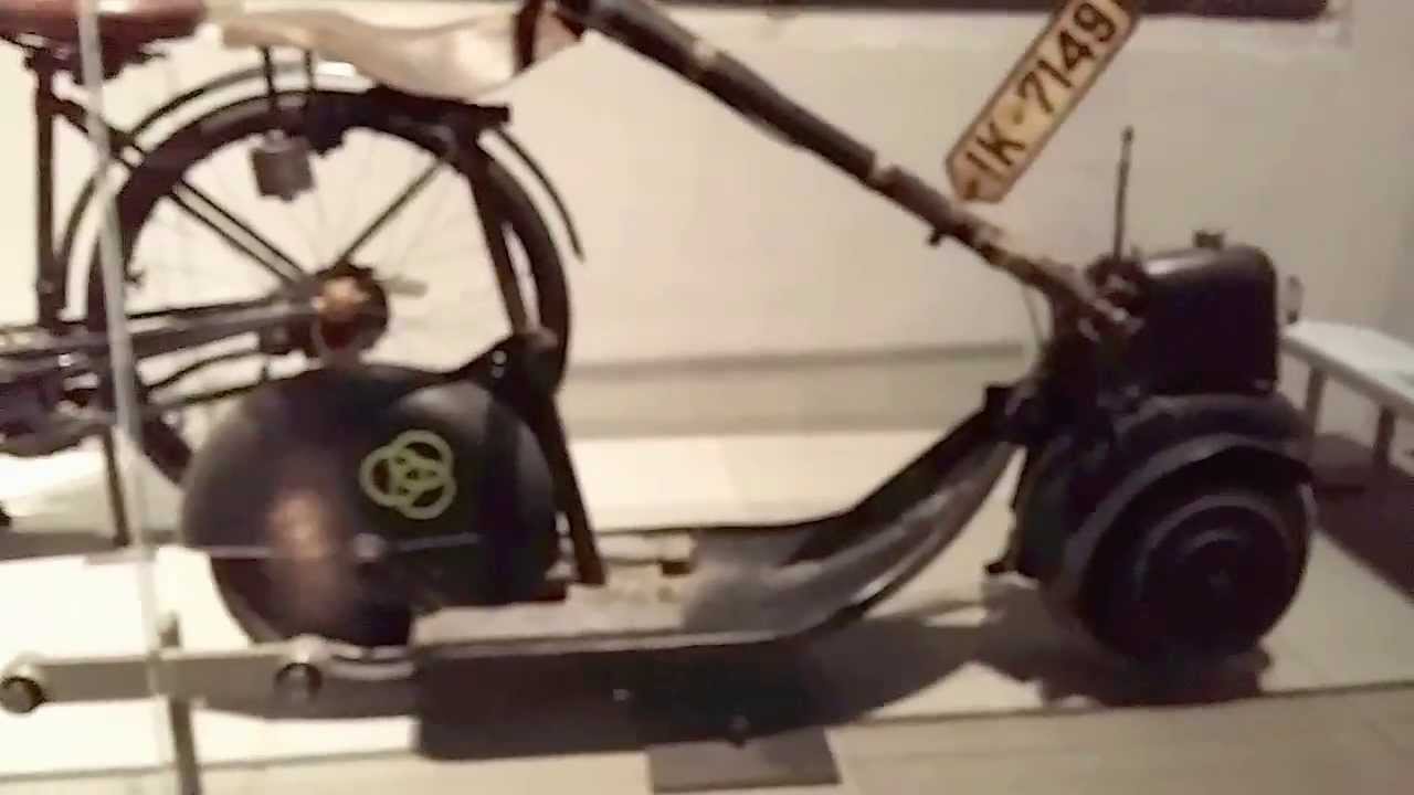 Der erste Motoroller der Welt (Autoped,