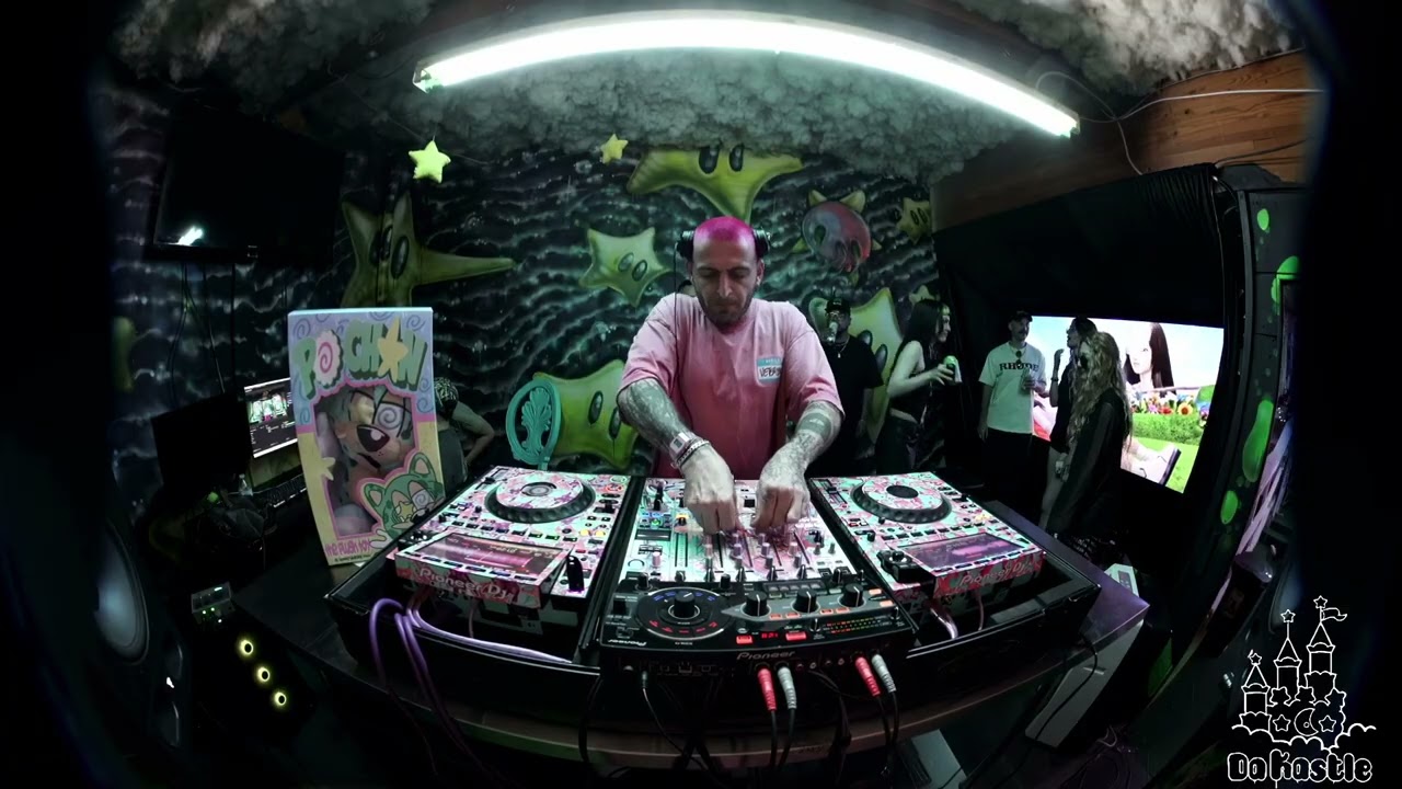 IN THE DUNGEON W HABSTRAKT