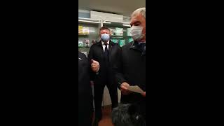 Вячеслав Володин проверил саратовскую аптеку на наличие лекарств