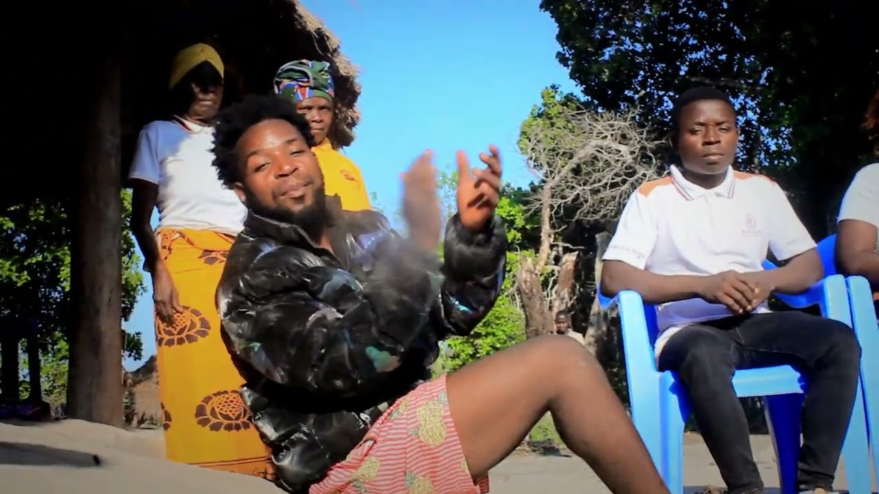 Jorgito nipita Mano baixinho byWallabila beatz