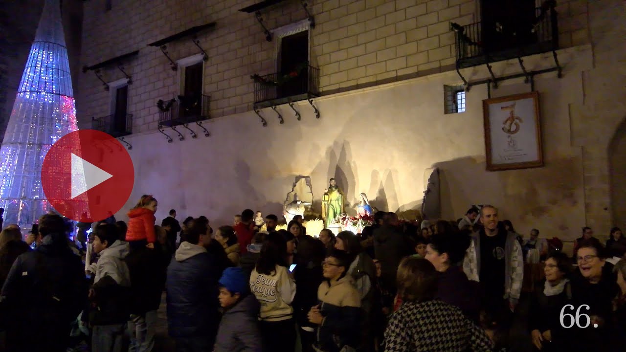 Cocentaina dona color als carrers amb les llums de Nadal