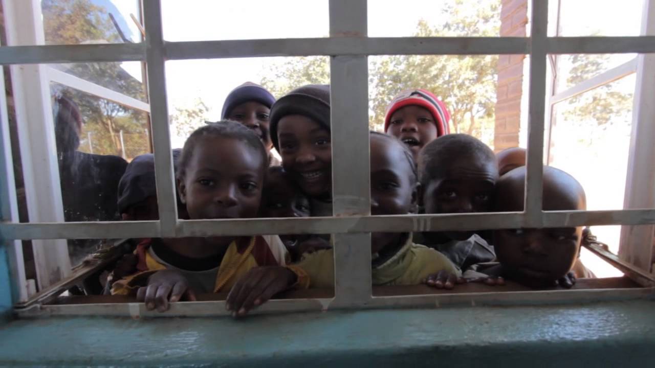 Malawi - Dzaleka Refugee Camp - Lattitude Global Volunteering - YouTube