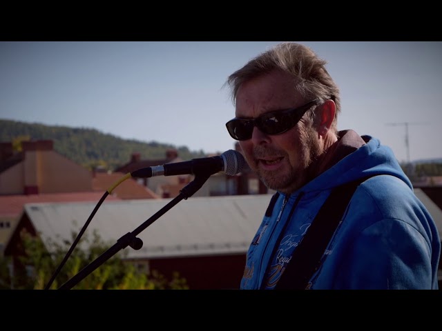 Rowan's Nobody - Vaya Con Dios