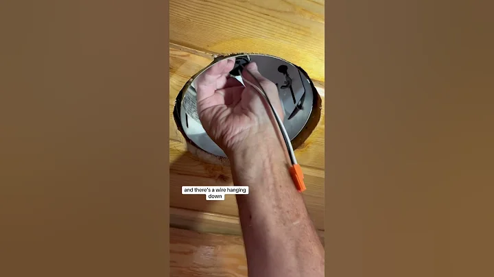 How to change your recessed or can lights in 5 minutes. So easy. Love, Dad