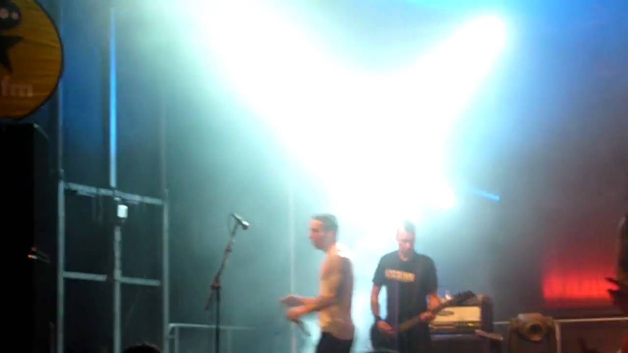 Raised Fist Killing It (Live/Tells Bells'10) YouTube