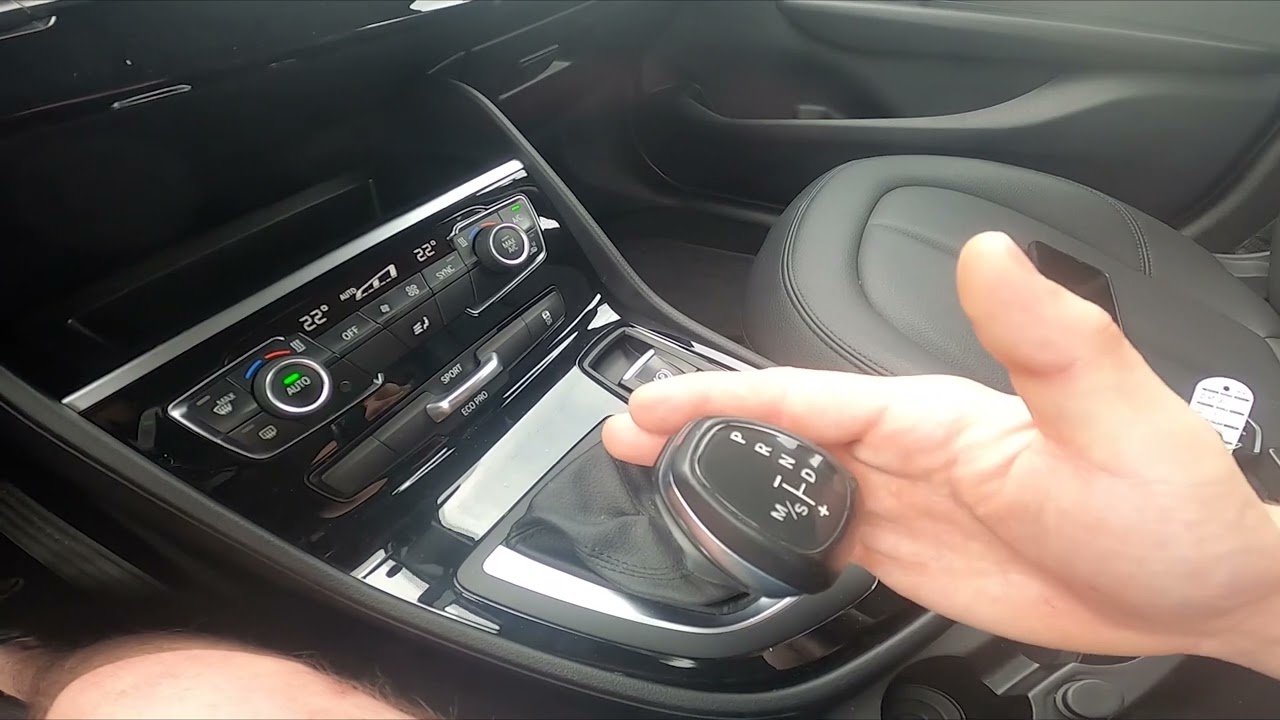How to Manage Automatic Gearbox in BMW Series 2 F22-F23-F45-F46 (2013 -  2021) | Put on Neutral Gear - YouTube
